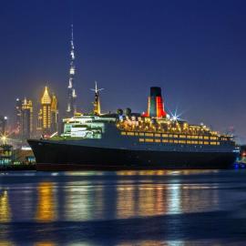 Queen Elizabeth 2 Hotel, hotel v Dubaji