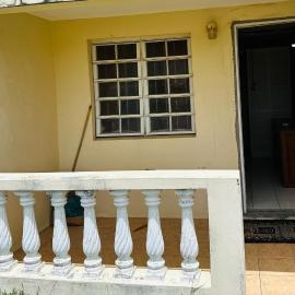 Guest house 2, готель у місті Upper Conaree
