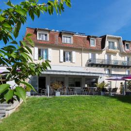 Logis Hotel Restaurant Spa Beau Site, ξενοδοχείο σε Luxeuil-les-Bains
