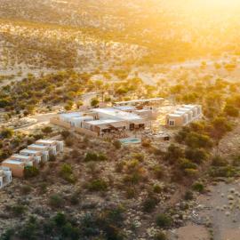 Lodge Damaraland, hotel in Khorixas