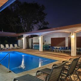 Las Catalinas Coronado: Playa Coronado'da bir otel