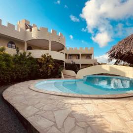 Watamu Castle, hotel u gradu Vatamu