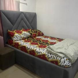 O and A Apartments and Hostels, hotel u gradu Abudža