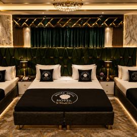 White Shell Hotel