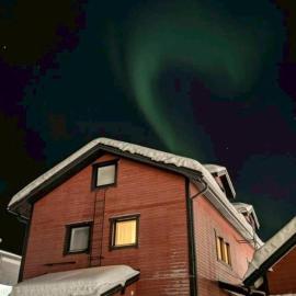 Kuukkeli Inari Red Cottage, Hotel in Inari