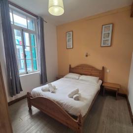 Harrys Inn Guesthouse, готель у Ларнаці