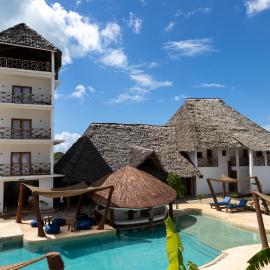 Faro Resort