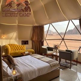 RUM DESERT LUXURY CAMP & Bubbles room, hotel in Wadi Rum