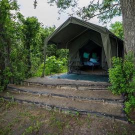 Xudumela Conservancy, hotel u gradu Maun