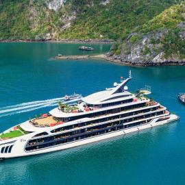 Celina of The Sea Cruise, hotel en Ha Long