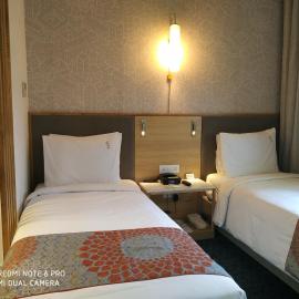 Holiday Inn Express Hyderabad Banjara Hills by IHG, hotel di Hyderabad