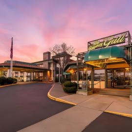 Red Lion Hotel Rogue Regency Medford Airport, hotel en Medford