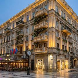 Azcot Center Hotel – hotel w mieście Baku