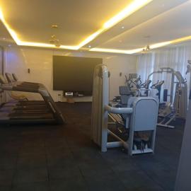 Royal galaxy la palm uburu, viešbutis mieste Uburu