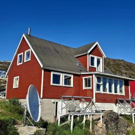 Downtown Sleep – hotel w mieście Qaqortoq