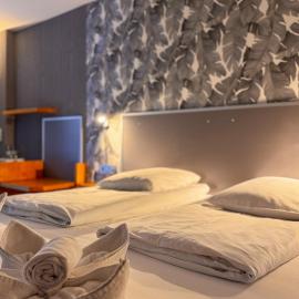 RAVeL Hotel Cyrano