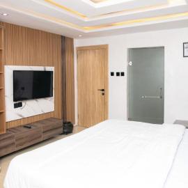 Brix Classic lounge & Suites, hotel i Jibowu
