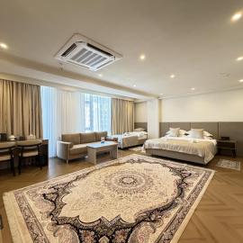 Vinzor, hôtel à Bishkek