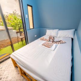 Resort ni Mommy Pangpang Sorsogon by RedDoorz, hotel u gradu San Ramon