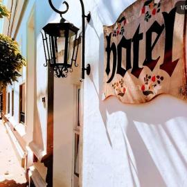 Hotel Jardin, готель у місті Сан-Мігель-дель-Монте