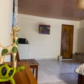 Chambre assinie – hotel w mieście Assinie