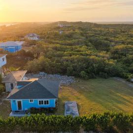 Vacation Haven Cottages, hotel u gradu Rolleville