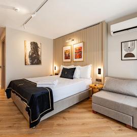 Looks Prive Suites