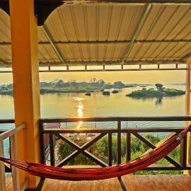 Tena Don Det Sunset Guest House
