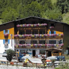 Albergo Genzianella, hotel v destinácii Rocca Pietore