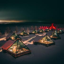 Aurora Pyramid Glass Igloos