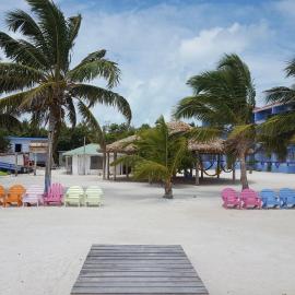 Anchorage Beach Resort Caye Caulker، فندق في كاي كولكر