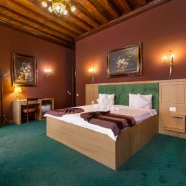 Hotel Am Ring، فندق في سيبيو