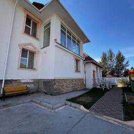 K2 party house, Hotel in Ulaanbaatar