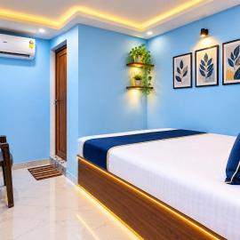 HOTEL Shree Krishna - Nearby Railway Station !!