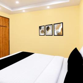 Hotel O MG Grand International، فندق في جمشيدبور