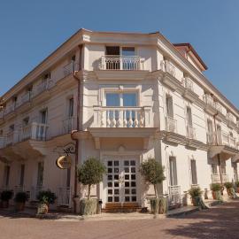Moenia Boutique Hotel