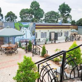 Kipriria Mountain Breeze Hotel: Nandi Hills şehrinde bir otel