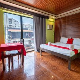 RedDoorz at Maribago Seaview Pension
