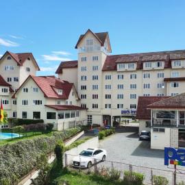 Park Inn by Radisson Puerto Varas, hotel u gradu Puerto Varas