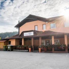 Hostel Trimček
