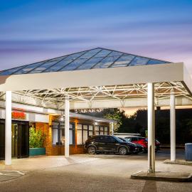 greet London Harlow