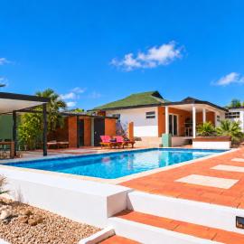 Koeriboeri Aruba Lodges, hotel en Babijn