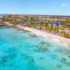 Delfins Beach Resort Bonaire, Tapestry Collection by Hilton, hotel in Kralendijk