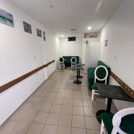 Golden Sleep Hostel，斯庫台的飯店