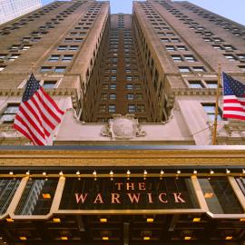 न्यूयॉर्क में, होटल Warwick New York