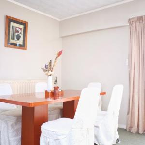 Family One-Bedroom Suite