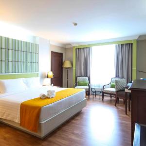 Superior King Room