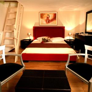 Family Room with Meteora View