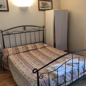 Double Room with Shared Toilet