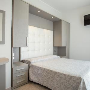 Triple Room with Sea View
